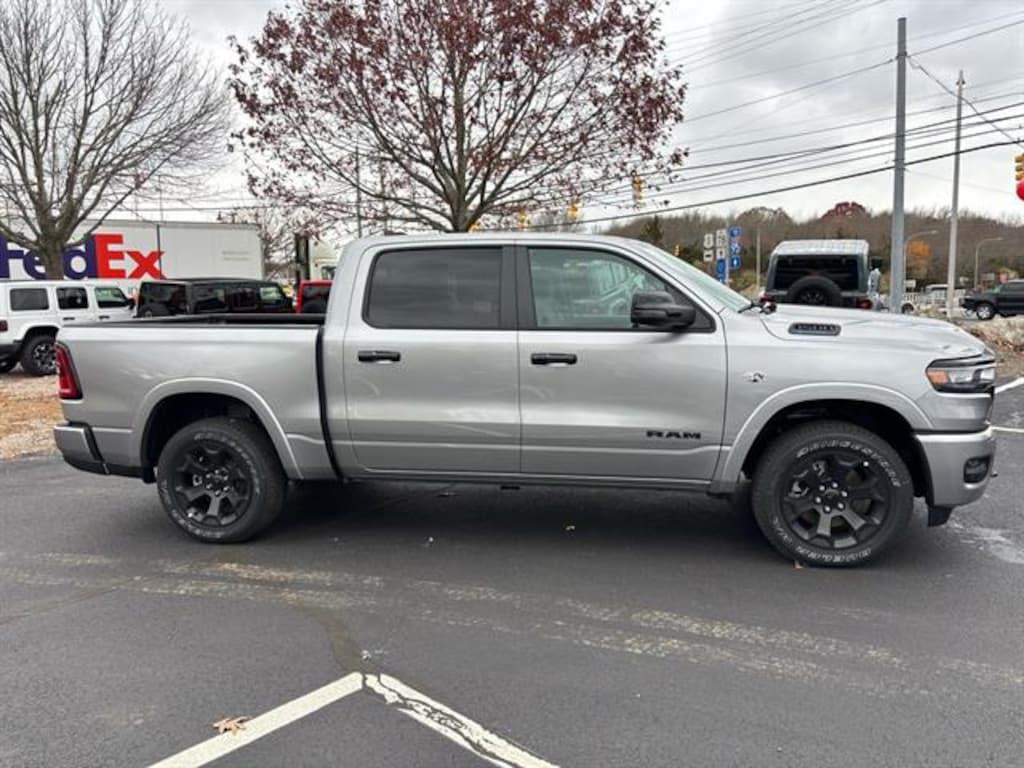 New 2026 Ram 1500 BIG HORN CREW CAB 4X4 5'7 BOX Pickup