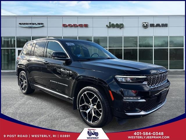 2022 Jeep Grand Cherokee Summit Reserve's photo