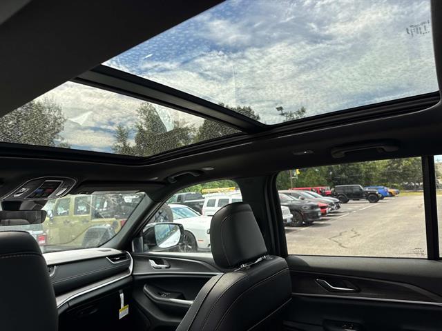 2025 Jeep Grand Cherokee Limited - Photo 6