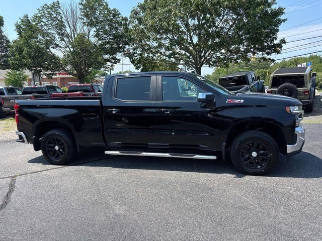 Used 2019 Chevrolet Silverado 1500 LT with VIN 3GCUYDEDXKG287777 for sale in Westerly, RI