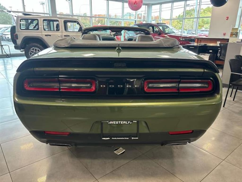 Used 2022 Dodge Challenger R/T Scat Pack Car