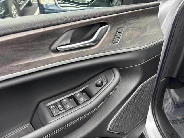 2025 Jeep Grand Cherokee Limited - Photo 11