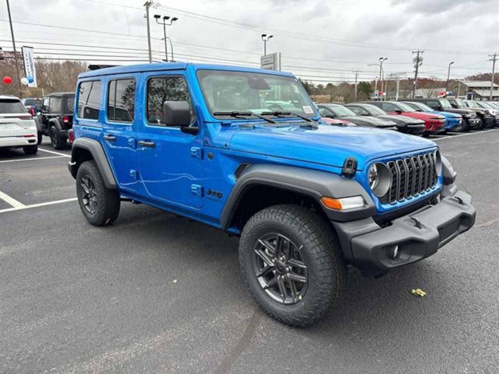 New 2026 Jeep Wrangler 4-DOOR SPORT S Sport Utility