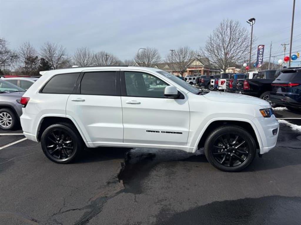 Certified 2019 Jeep Grand Cherokee Altitude Sport Utility