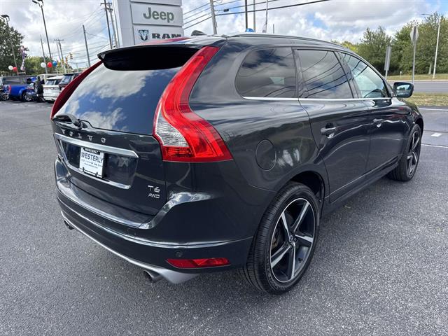 2016 Volvo XC60 T6 Drive-E R-Design photo 3