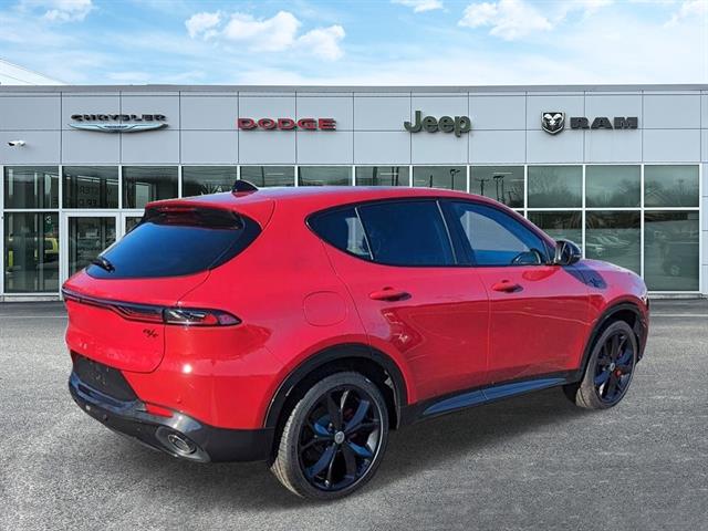 2024 Dodge Hornet R/T Plus photo 3