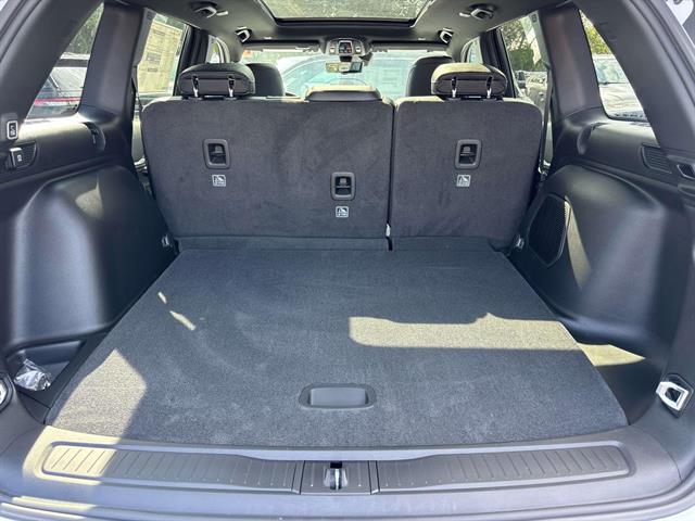 New 2027 Jeep Grand Cherokee 2 Row LIMITED 4X4 Sport Utility