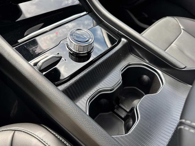 2025 Jeep Grand Cherokee Limited - Photo 10