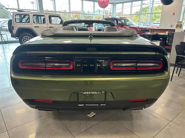 2022 Dodge Challenger R/T Scat Pack photo 4