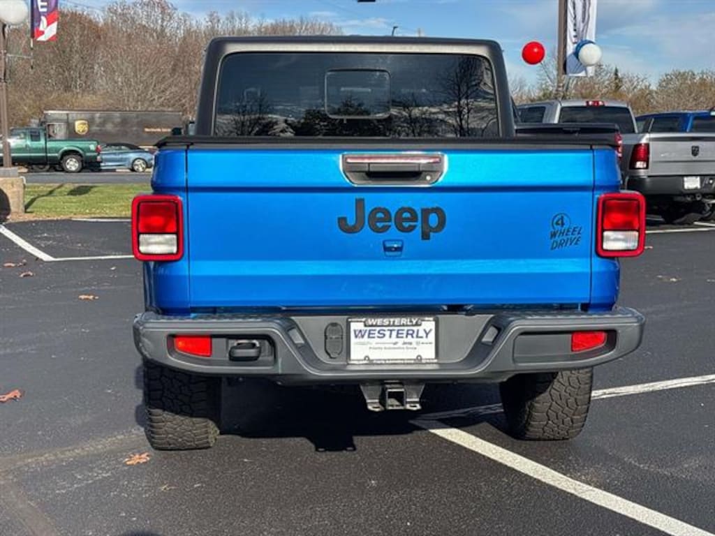 Used 2021 Jeep Gladiator Willys Truck