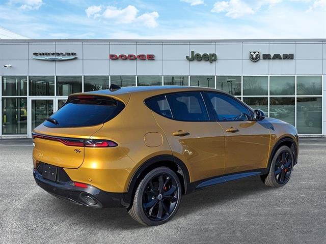 2024 Dodge Hornet R/T Plus photo 3