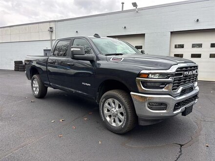 2026 Ram 2500 BIG HORN CREW CAB 4X4 6'4 BOX Pickup