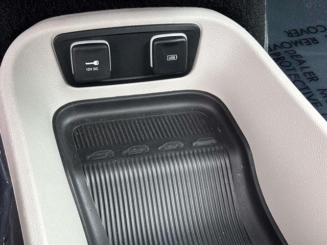 2018 Chrysler Pacifica Limited - Photo 27