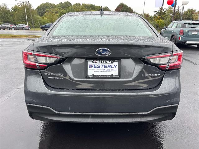 2022 Subaru Legacy Premium photo 3