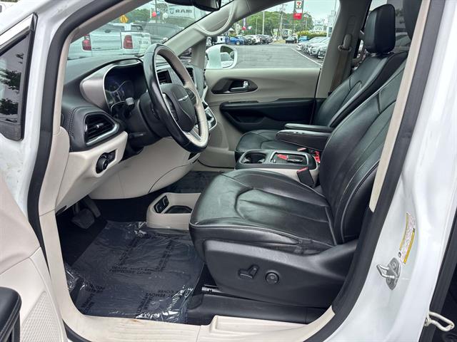 2018 Chrysler Pacifica Limited - Photo 7