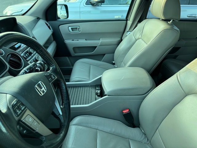 2014 Honda Pilot EX-L photo 3