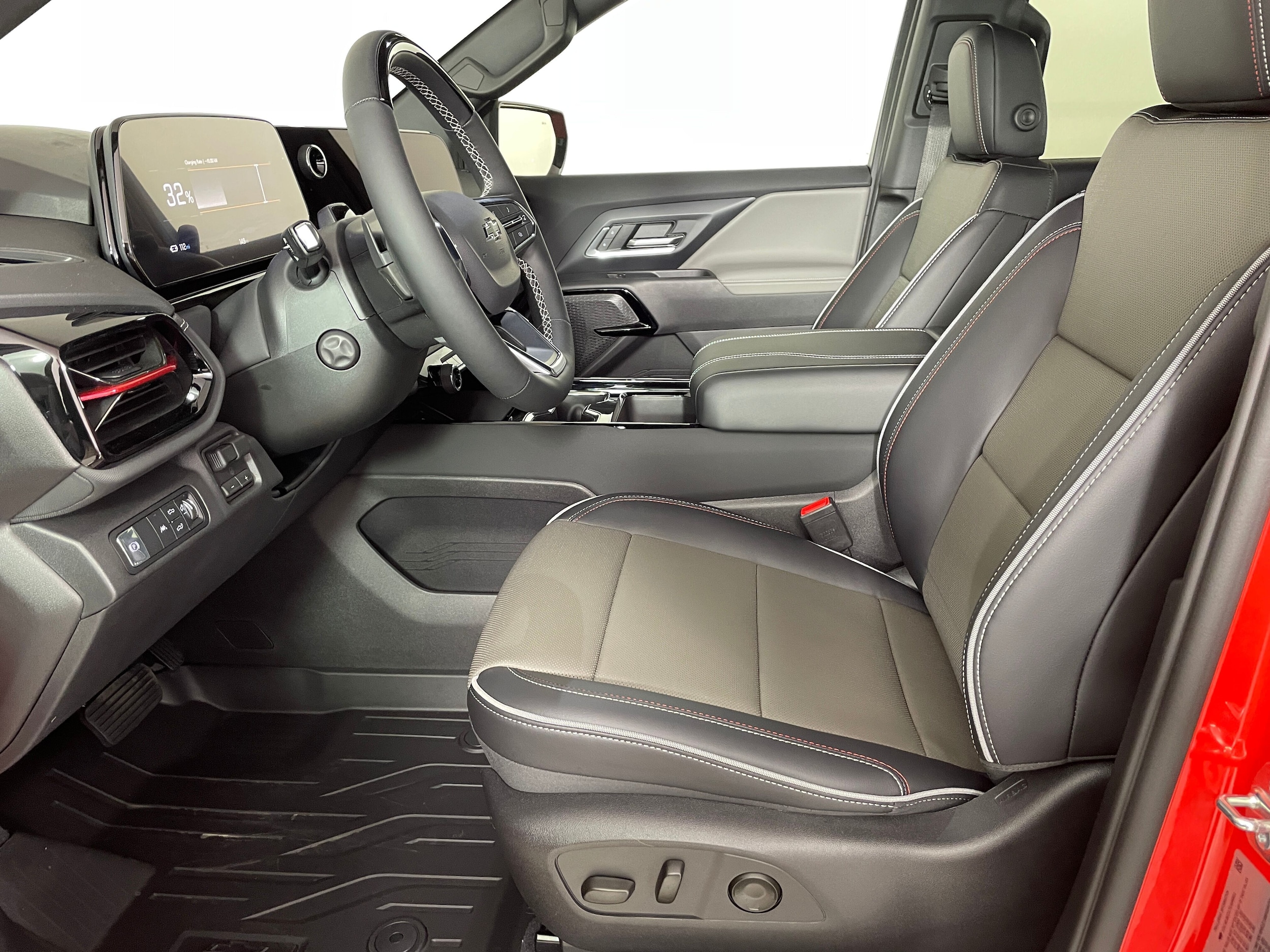 2026 Chevrolet Silverado EV Trail Boss photo 2