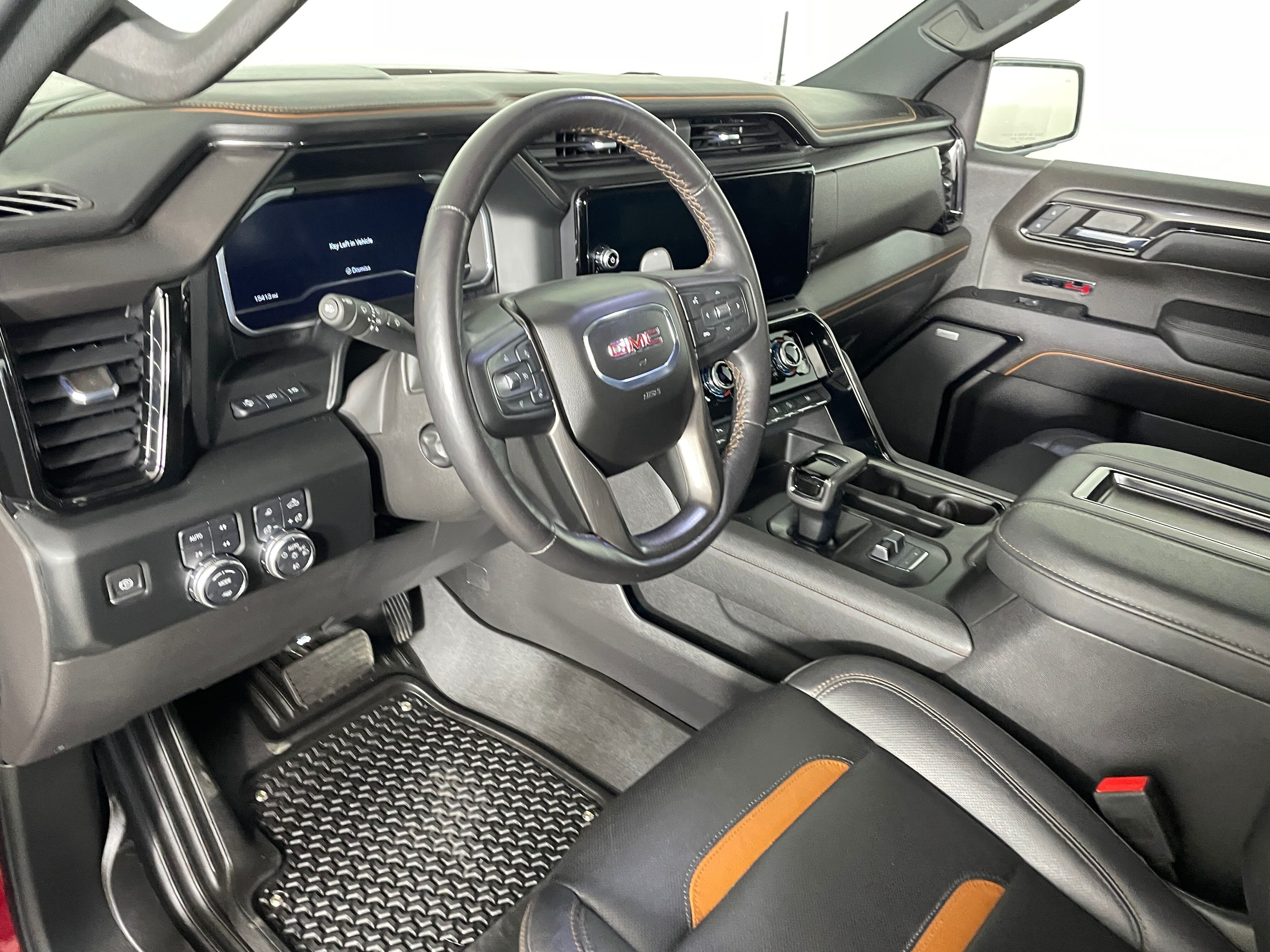 2022 GMC Sierra 1500 AT4 photo 2