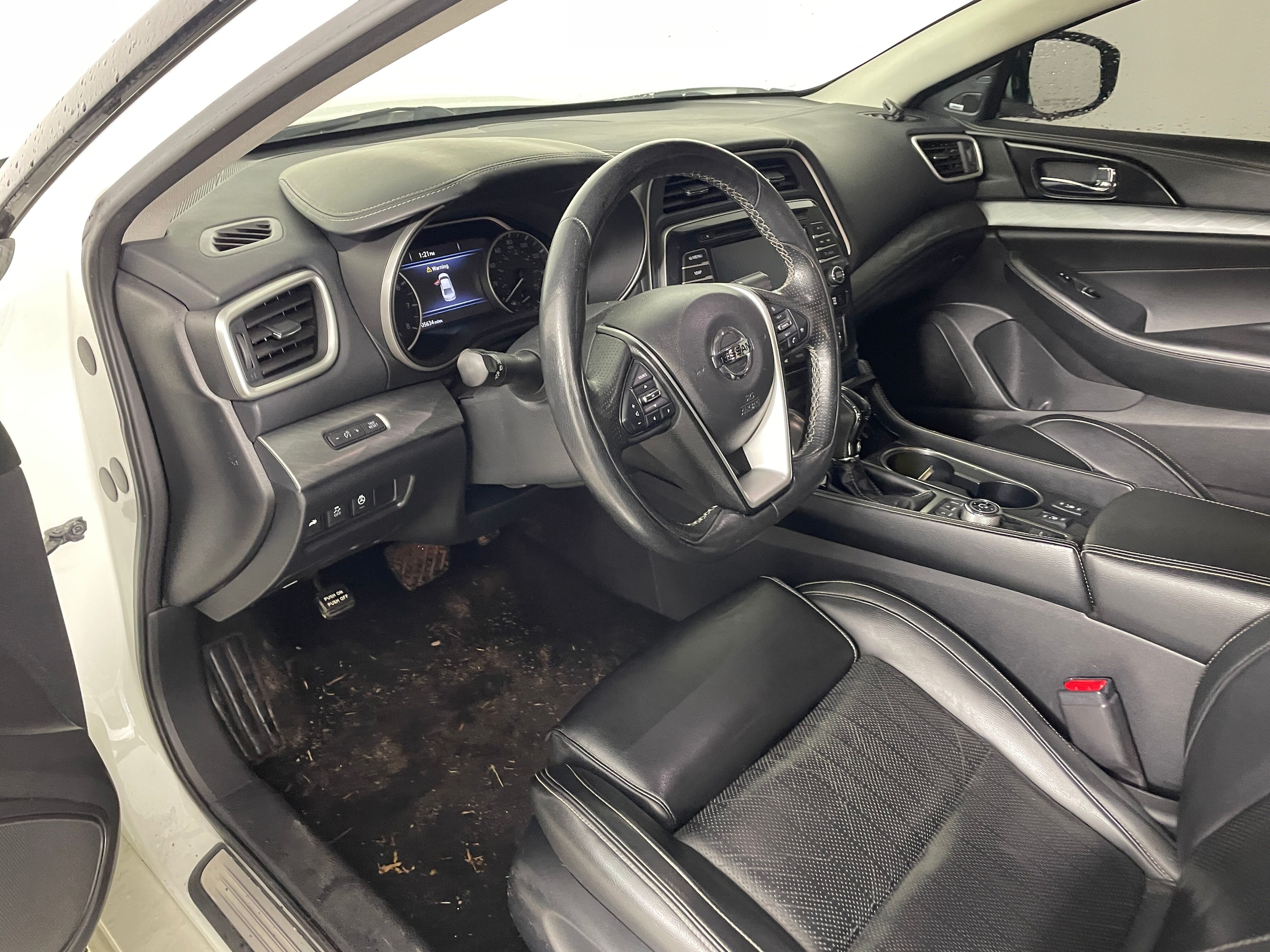 2018 Nissan Maxima photo 3