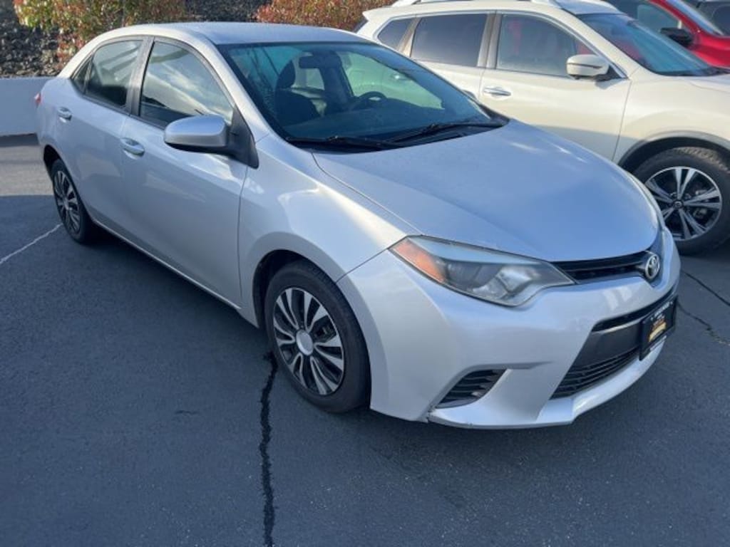 Used 2016 Toyota Corolla L Sedan