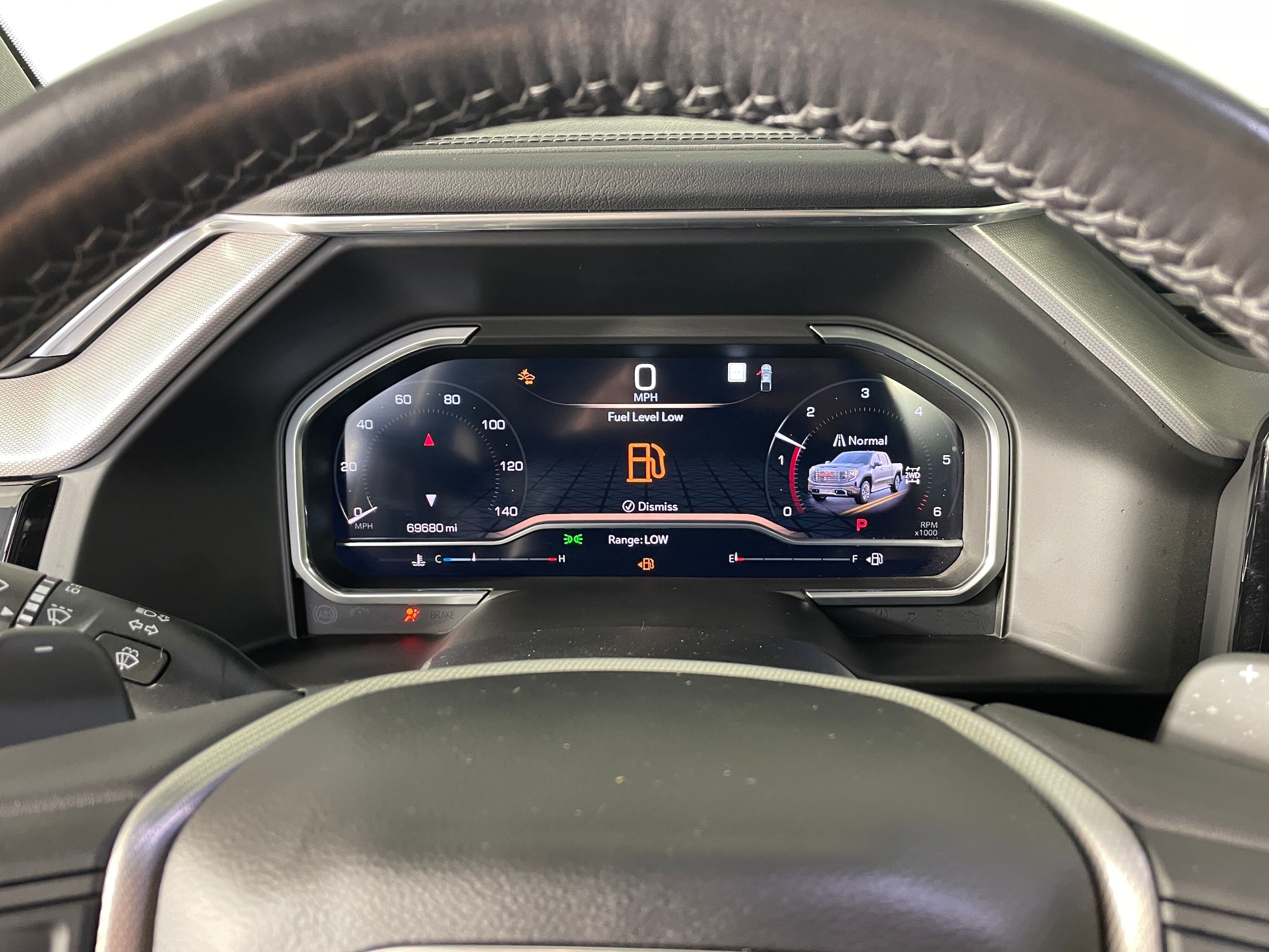 2023 GMC Sierra 1500 Denali photo 4