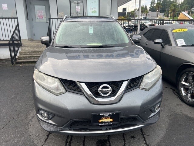 2015 Nissan Rogue SL photo 2