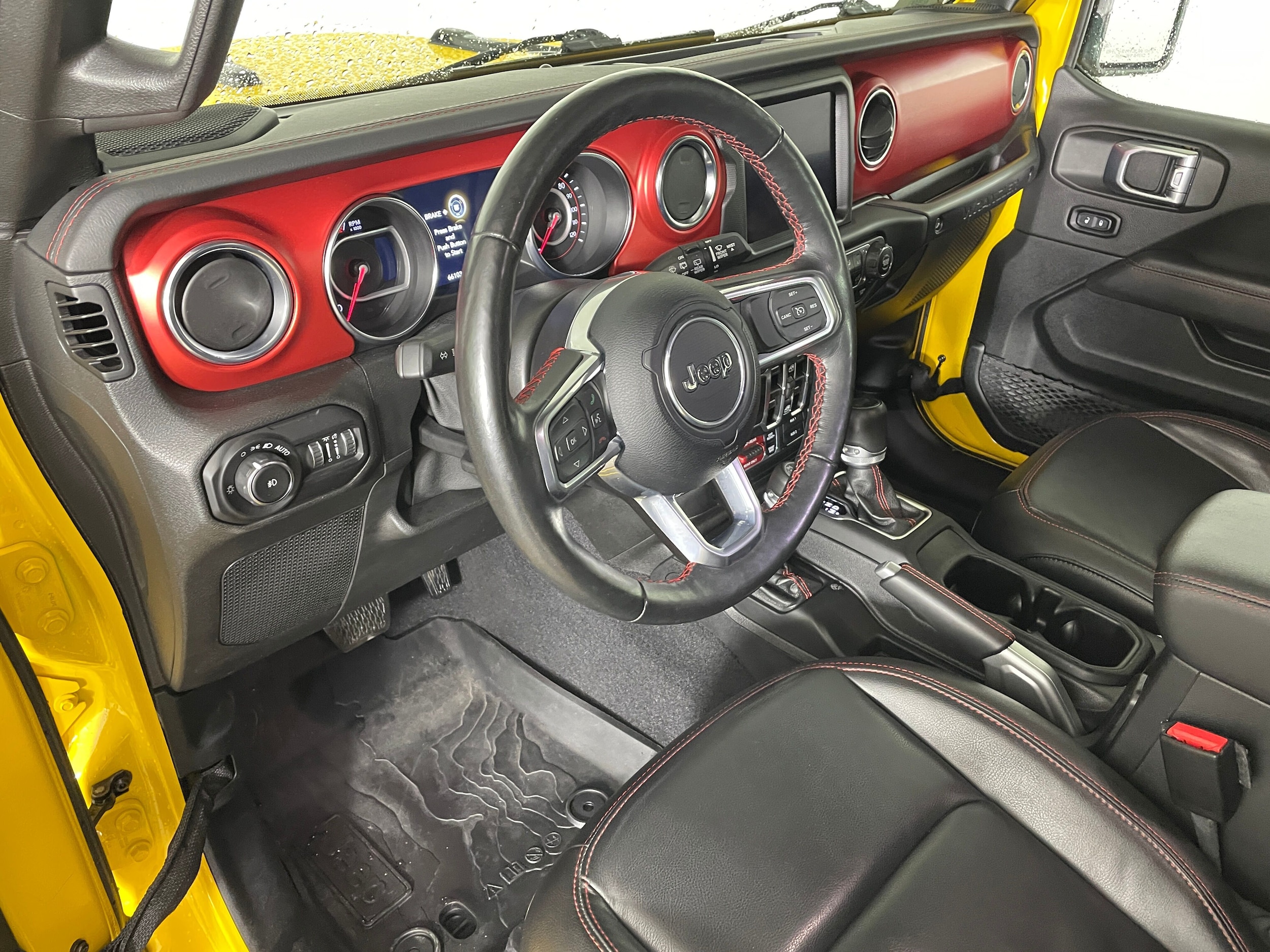 2021 Jeep Wrangler Unlimited Rubicon photo 2