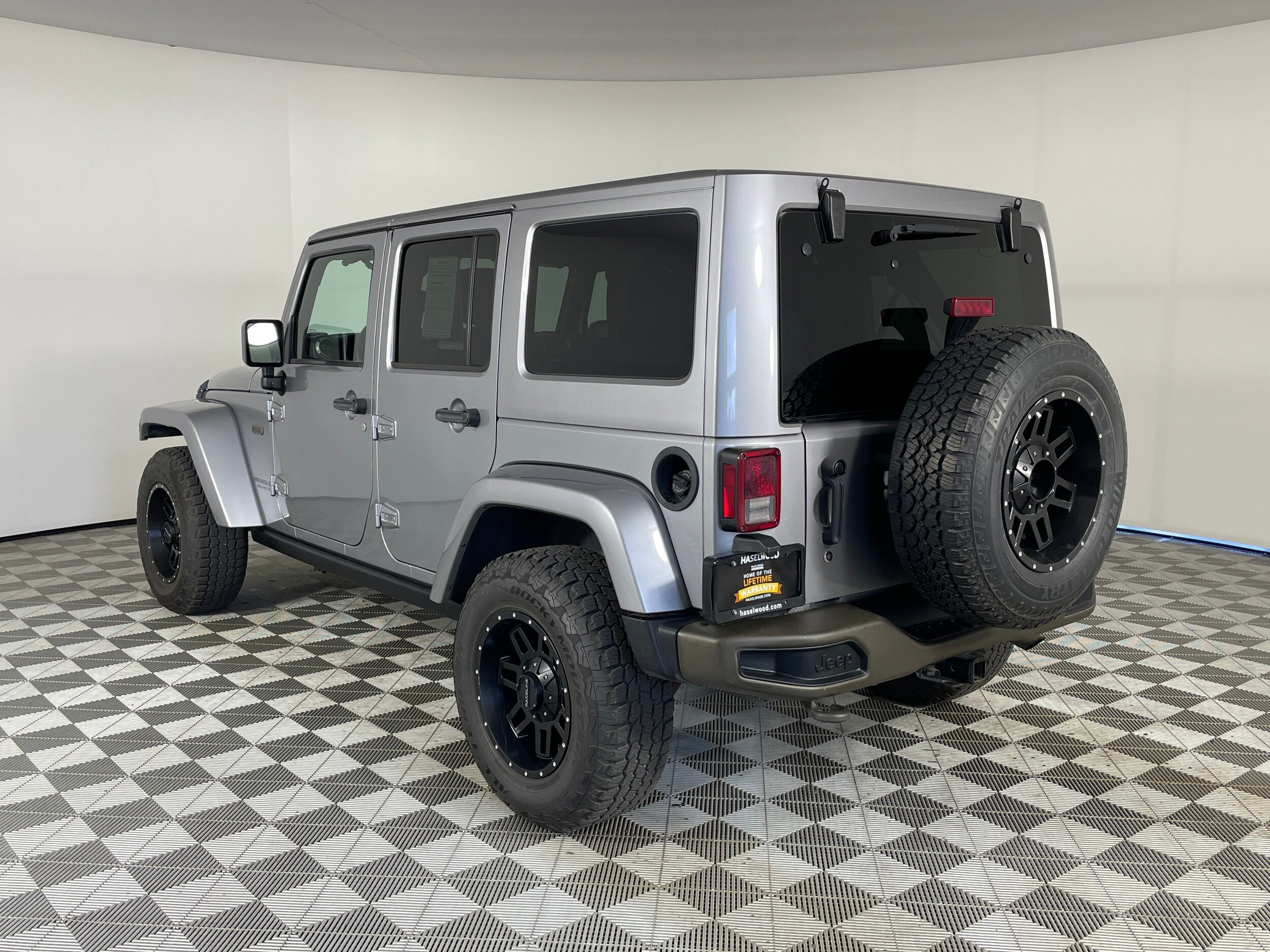 2017 Jeep Wrangler Unlimited 75th Anniversary Edition - Photo 20