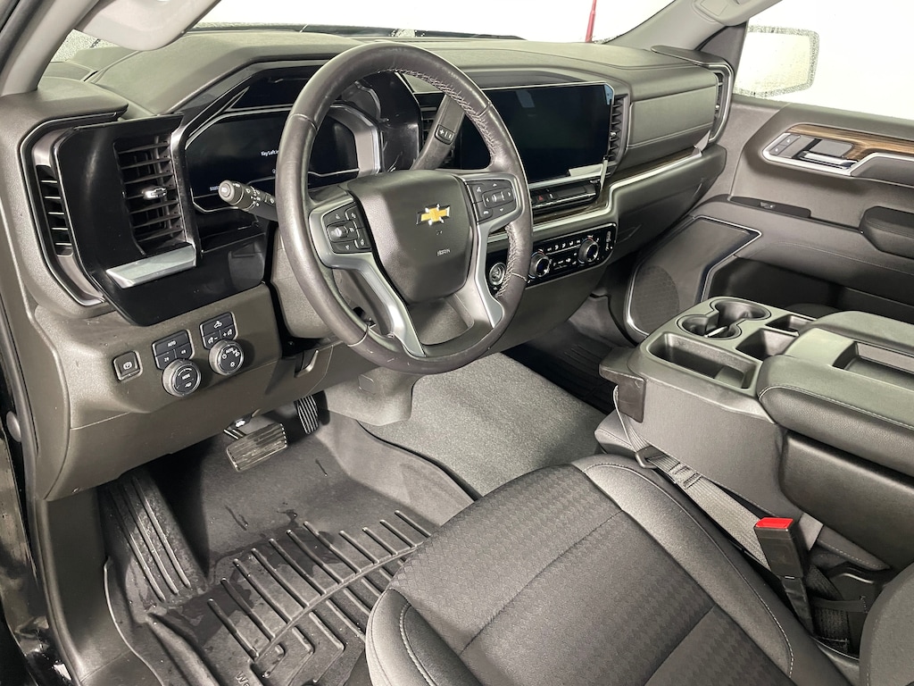 Certified 2022 Chevrolet Silverado 1500 LT Crew Cab