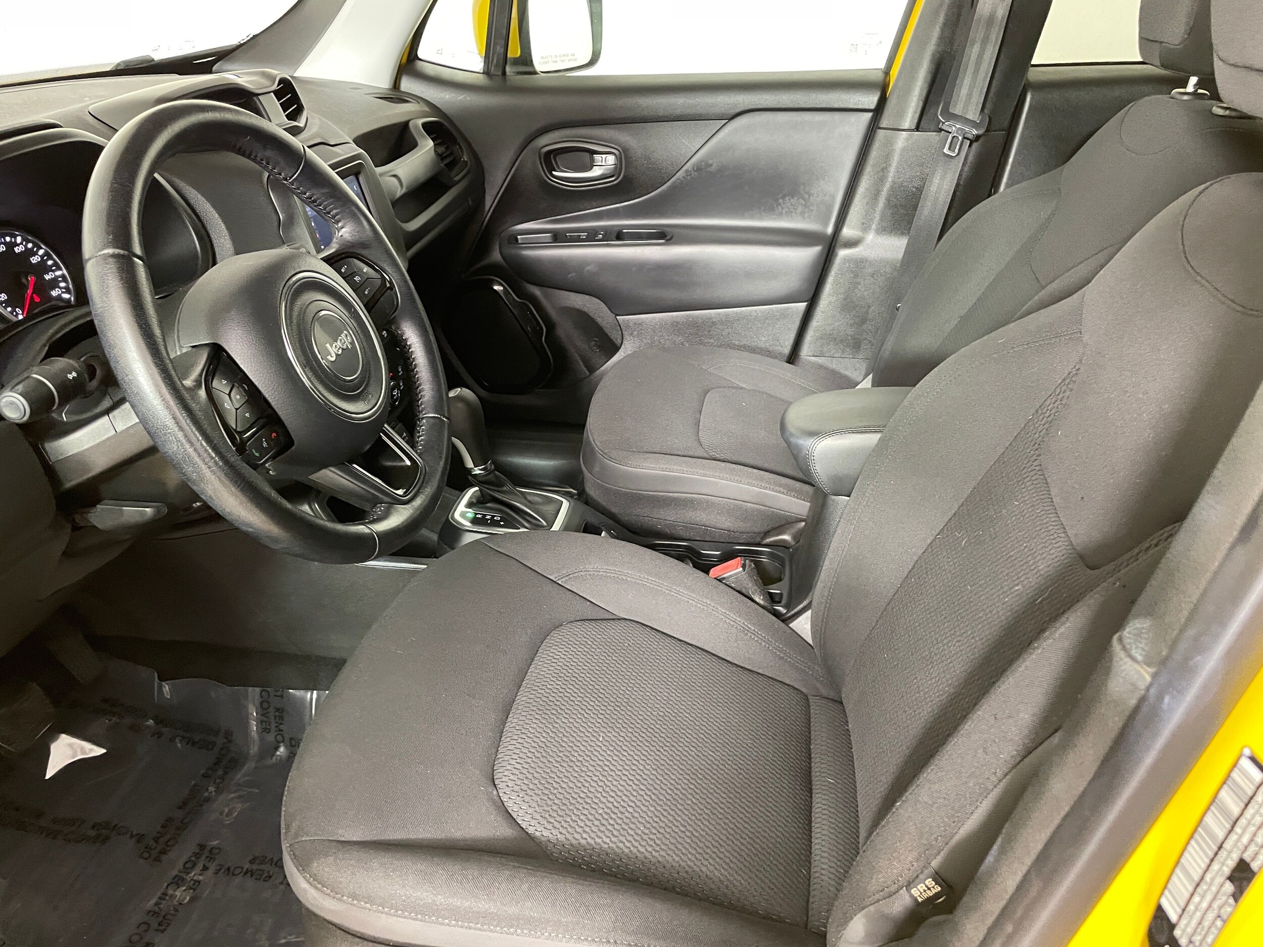 2018 Jeep Renegade Latitude North Edition photo 2