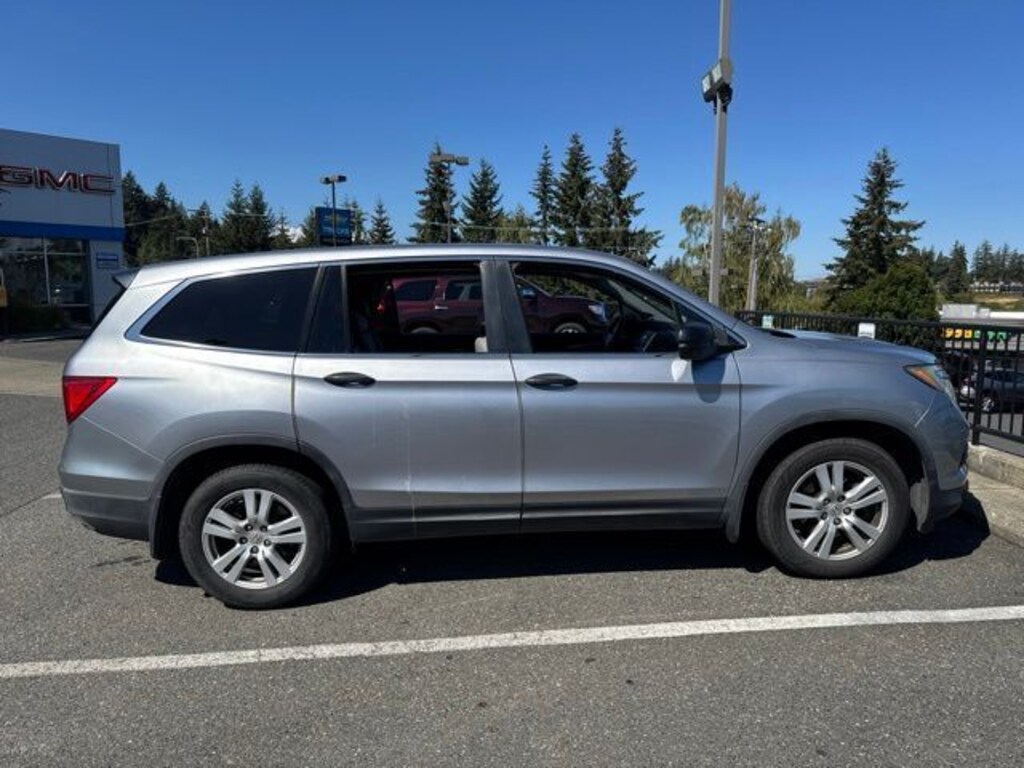 Certified 2017 Honda Pilot LX Sport Utility