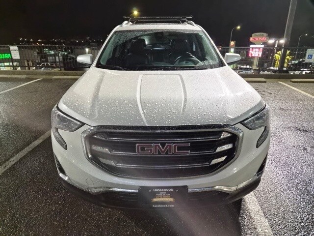 2021 Gmc Terrain SLT photo 2
