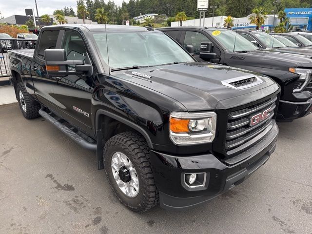2018 GMC Sierra 4WD Crew Cab Standard Box SLT's photo