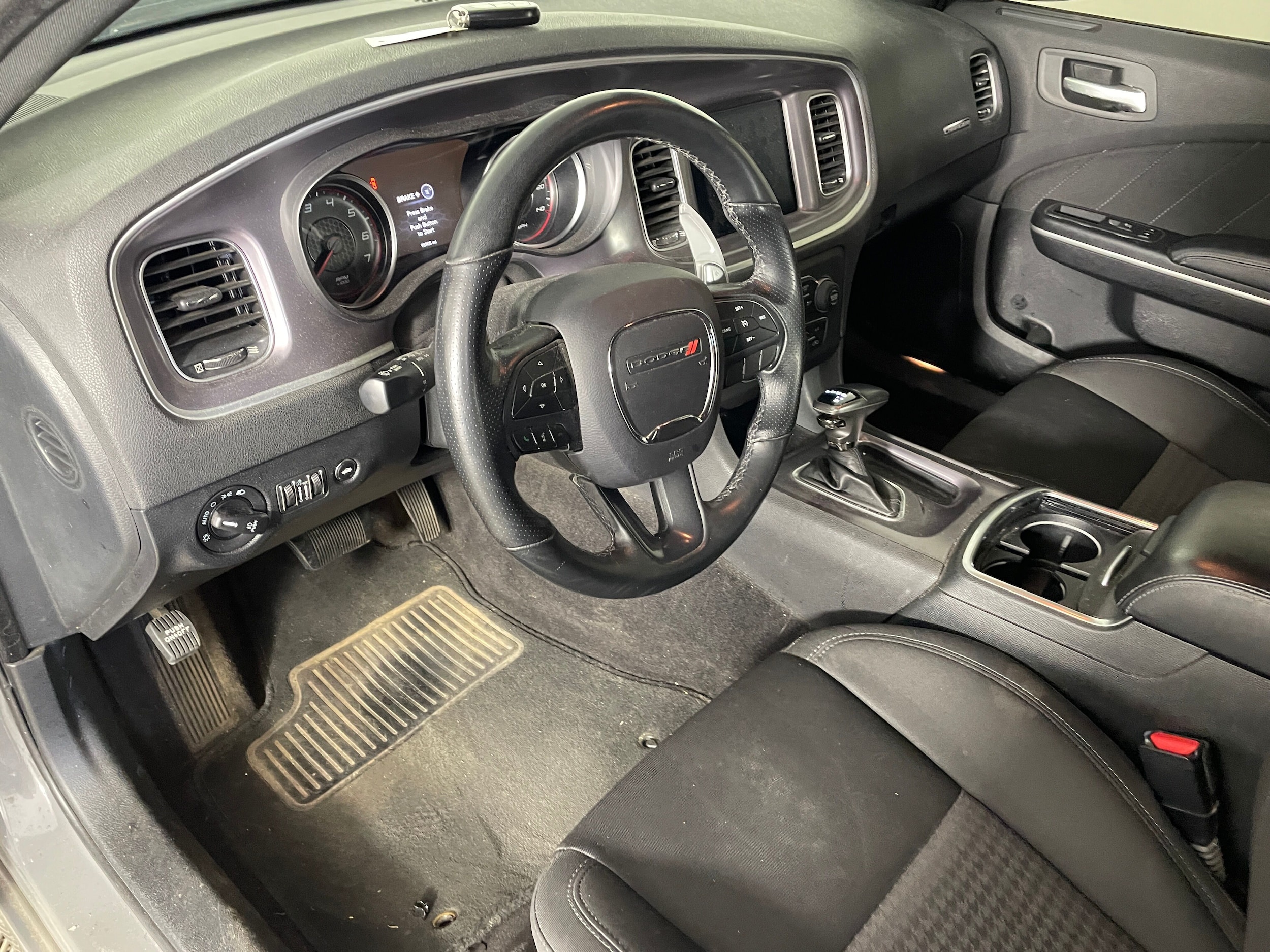 2019 Dodge Charger GT photo 3