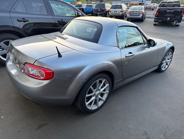 2010 Mazda Miata Touring photo 3