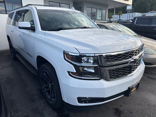 2019 Chevrolet Suburban 4WD 1500 LT's photo