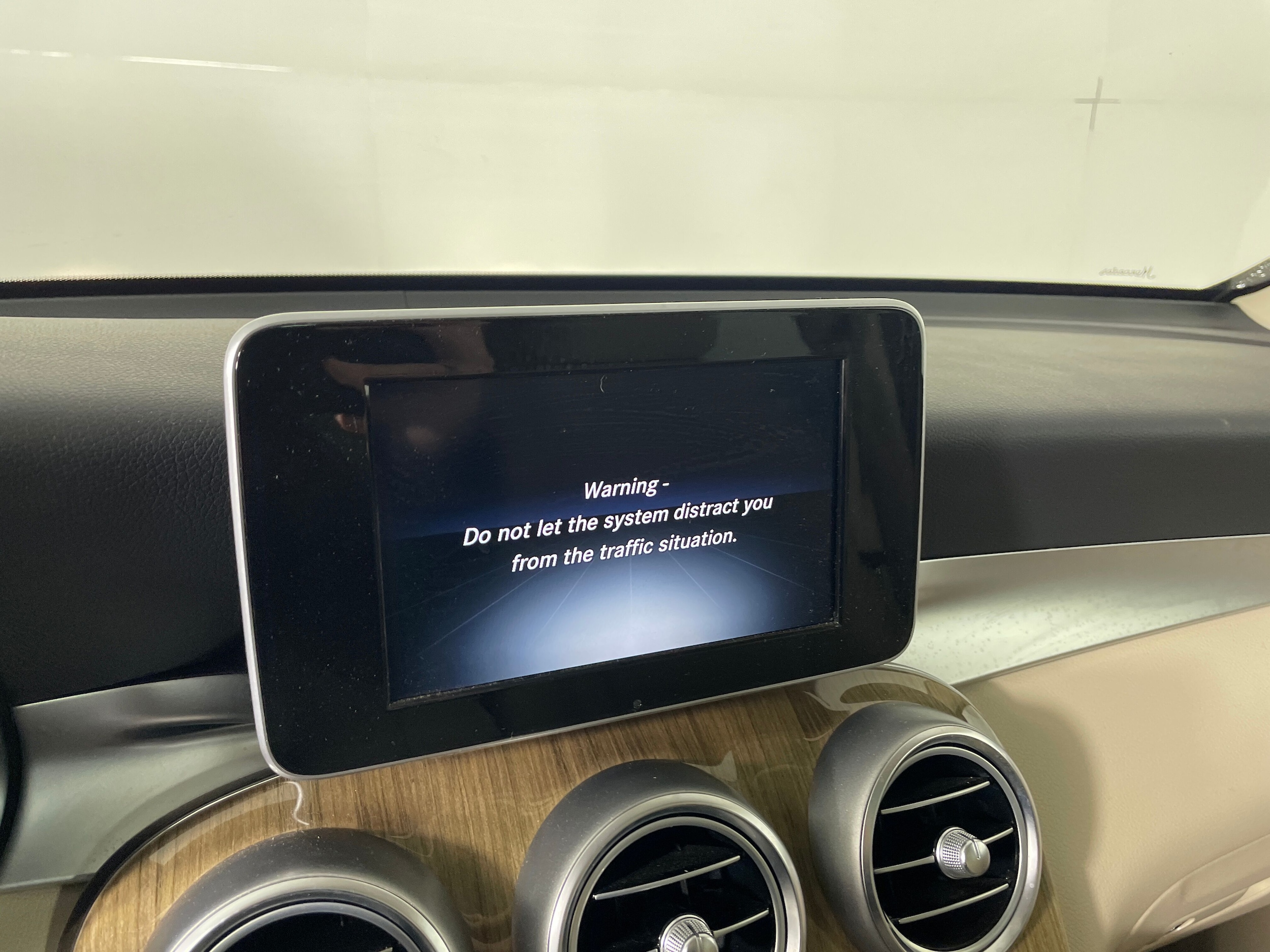 2018 Mercedes-Benz GLC GLC 300 photo 6