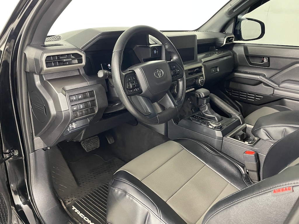 Certified 2025 Toyota Tacoma SR5 Double Cab