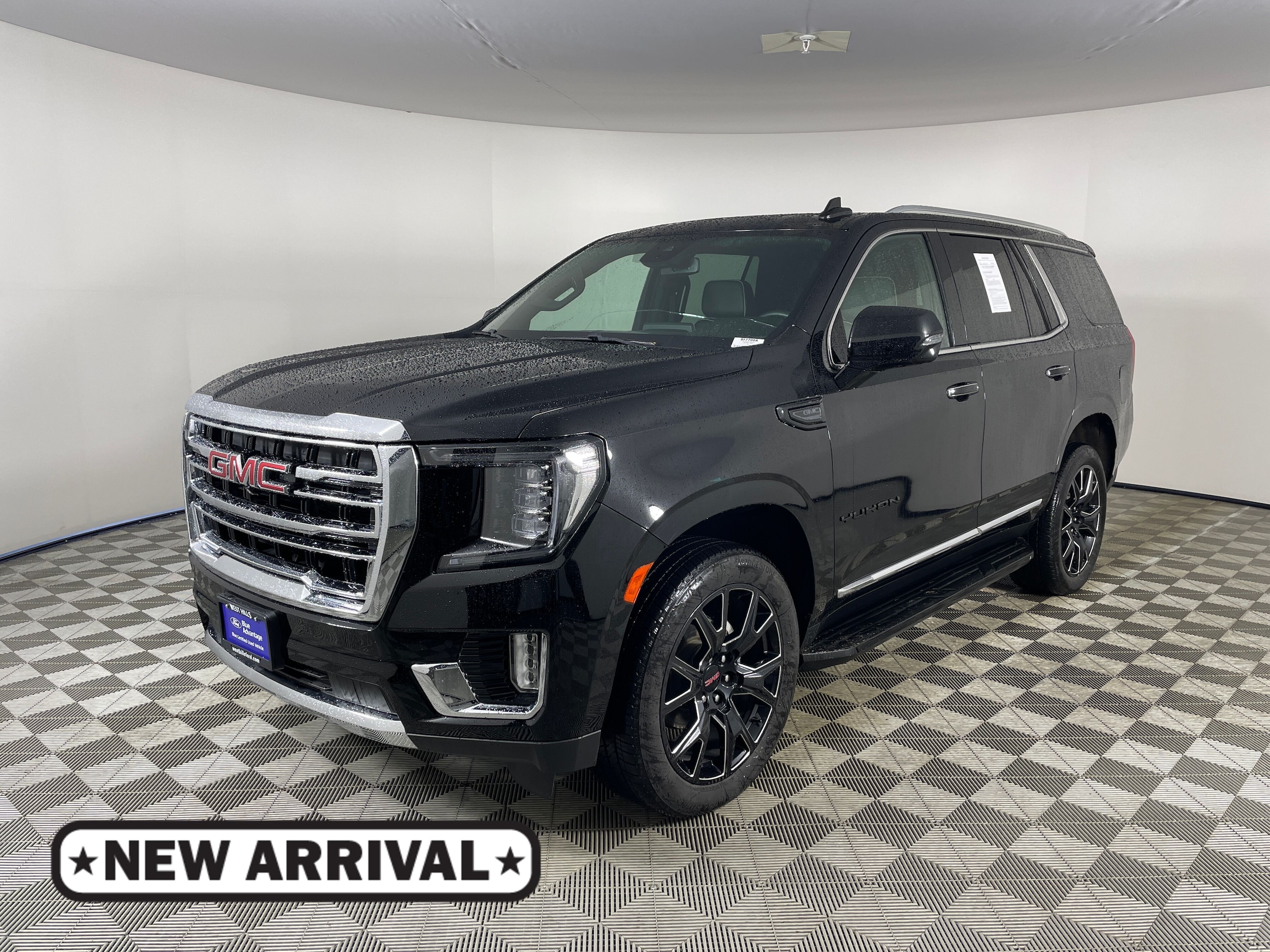 2023 GMC Yukon 4WD SLT's photo