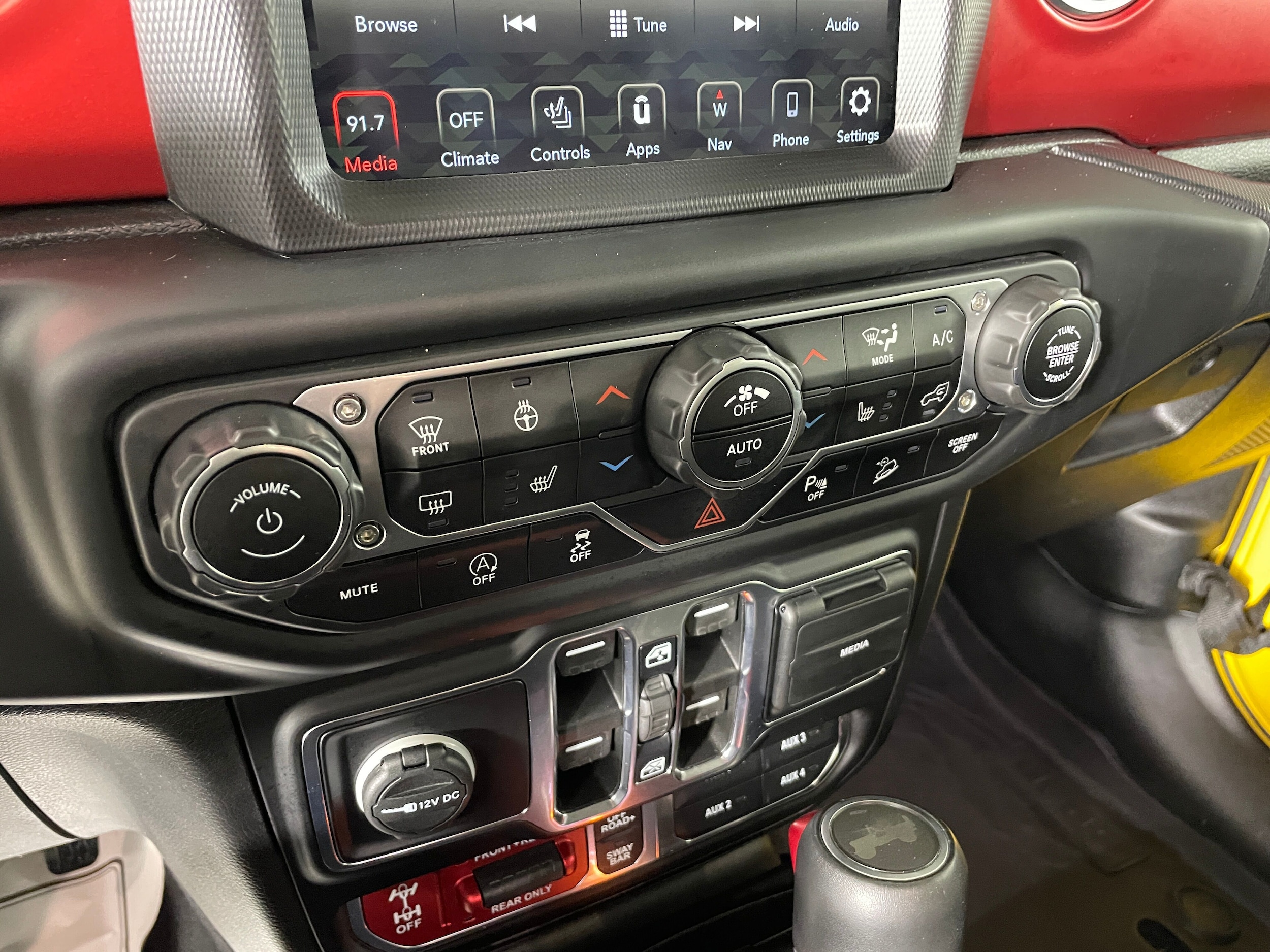 2021 Jeep Wrangler Unlimited Rubicon photo 3