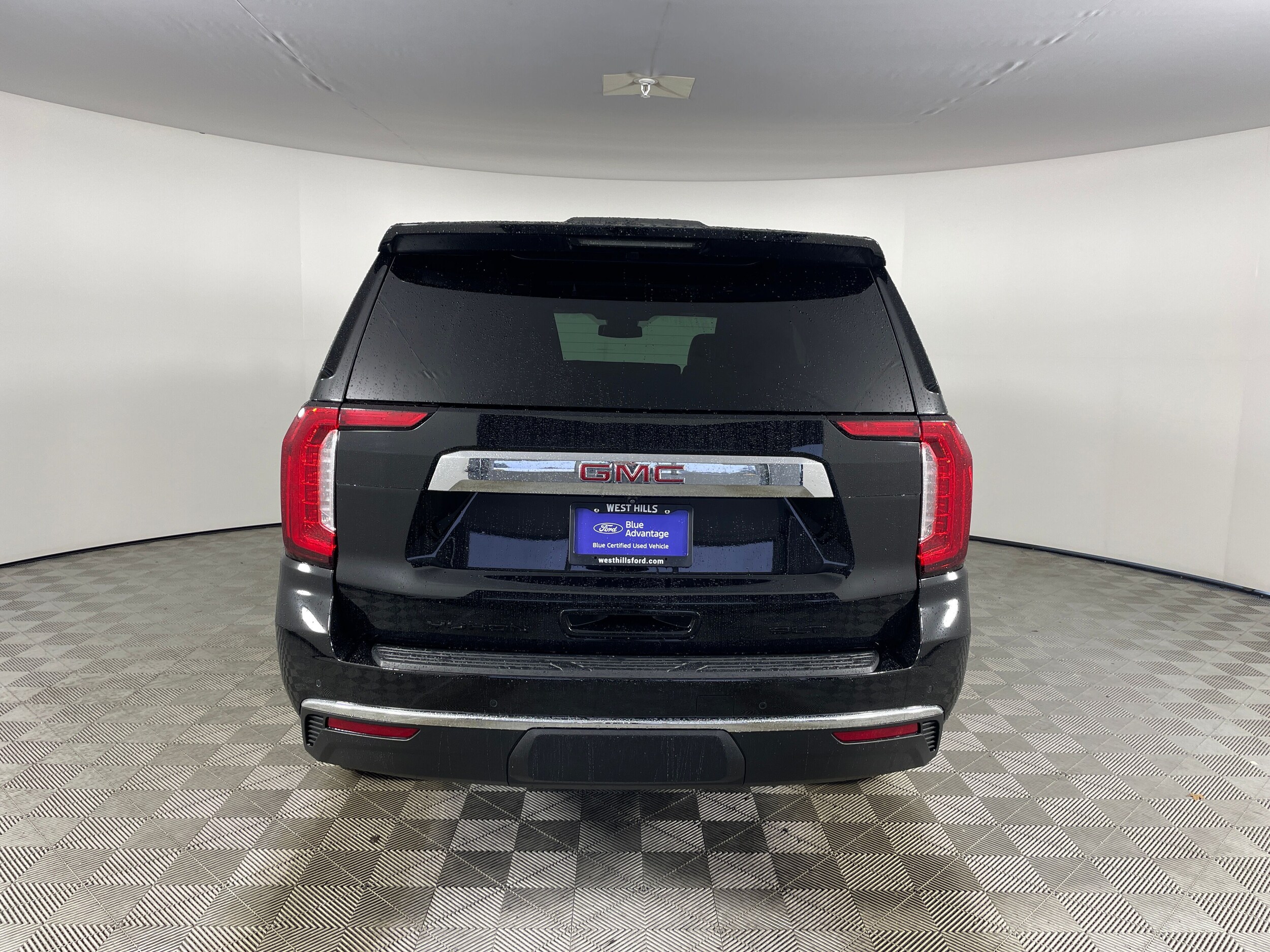 2023 GMC Yukon SLT - Photo 21
