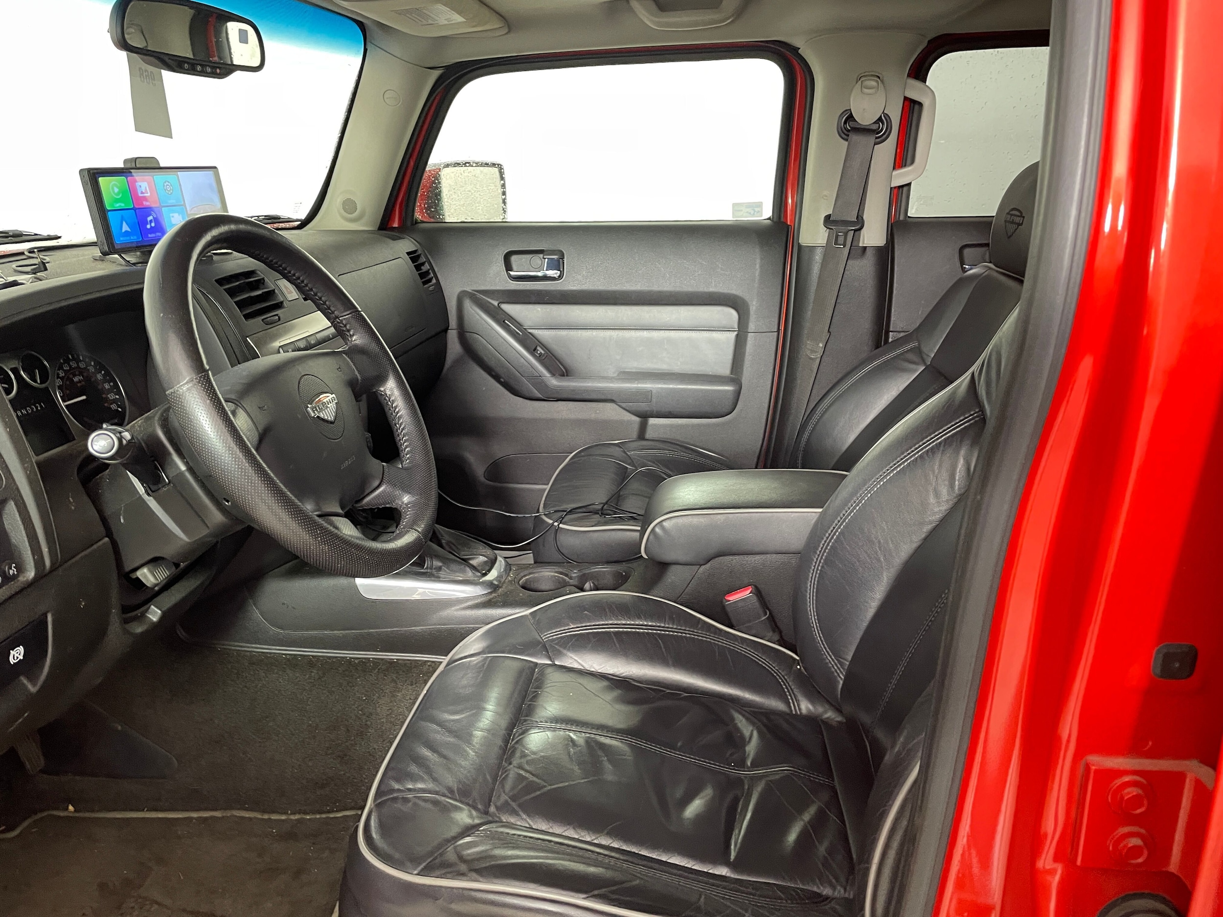 2008 HUMMER H3 Alpha photo 2