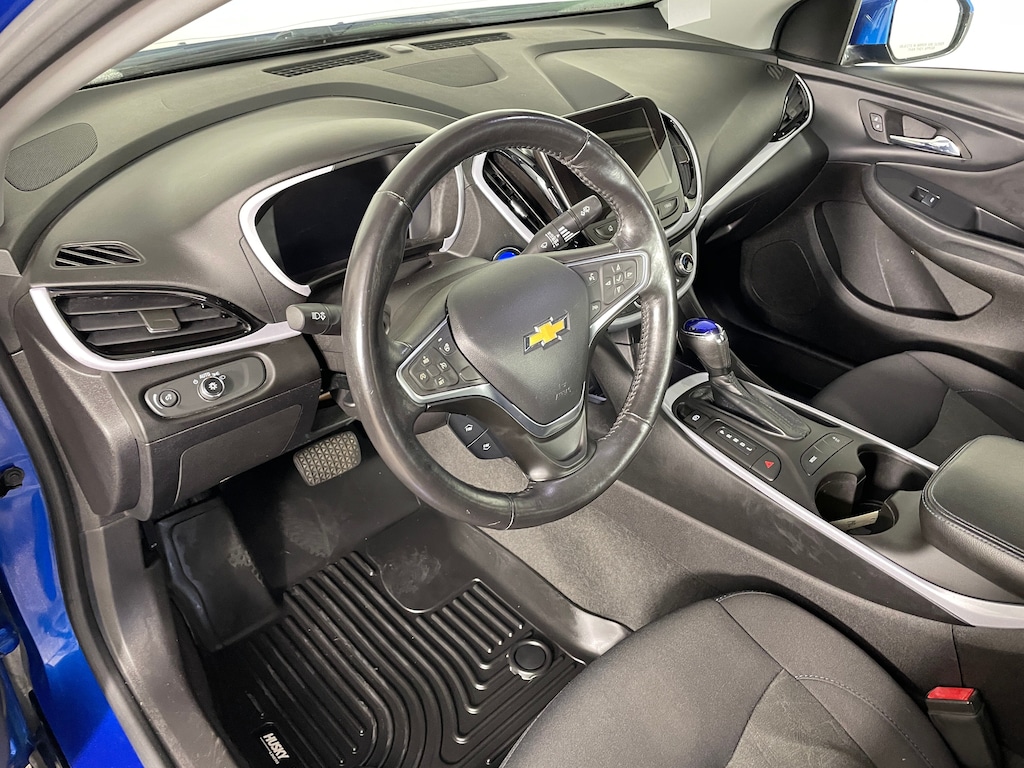Certified 2017 Chevrolet Volt LT Hatchback