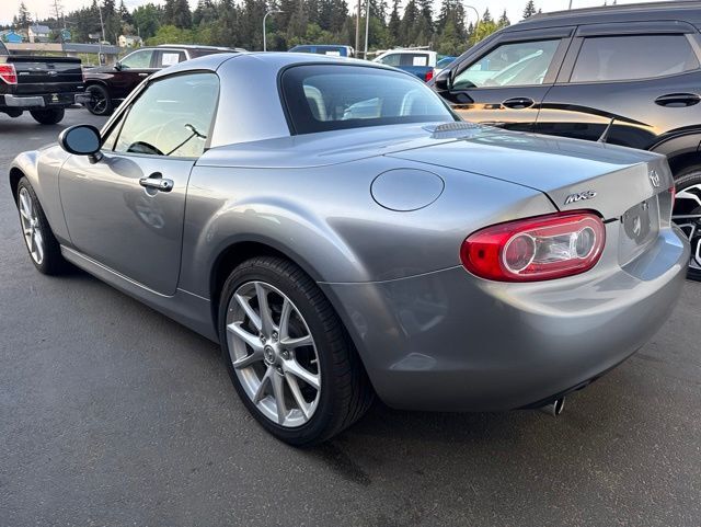2010 Mazda Miata Touring photo 2