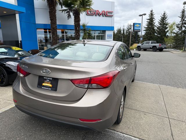 2014 Hyundai Elantra SE photo 3