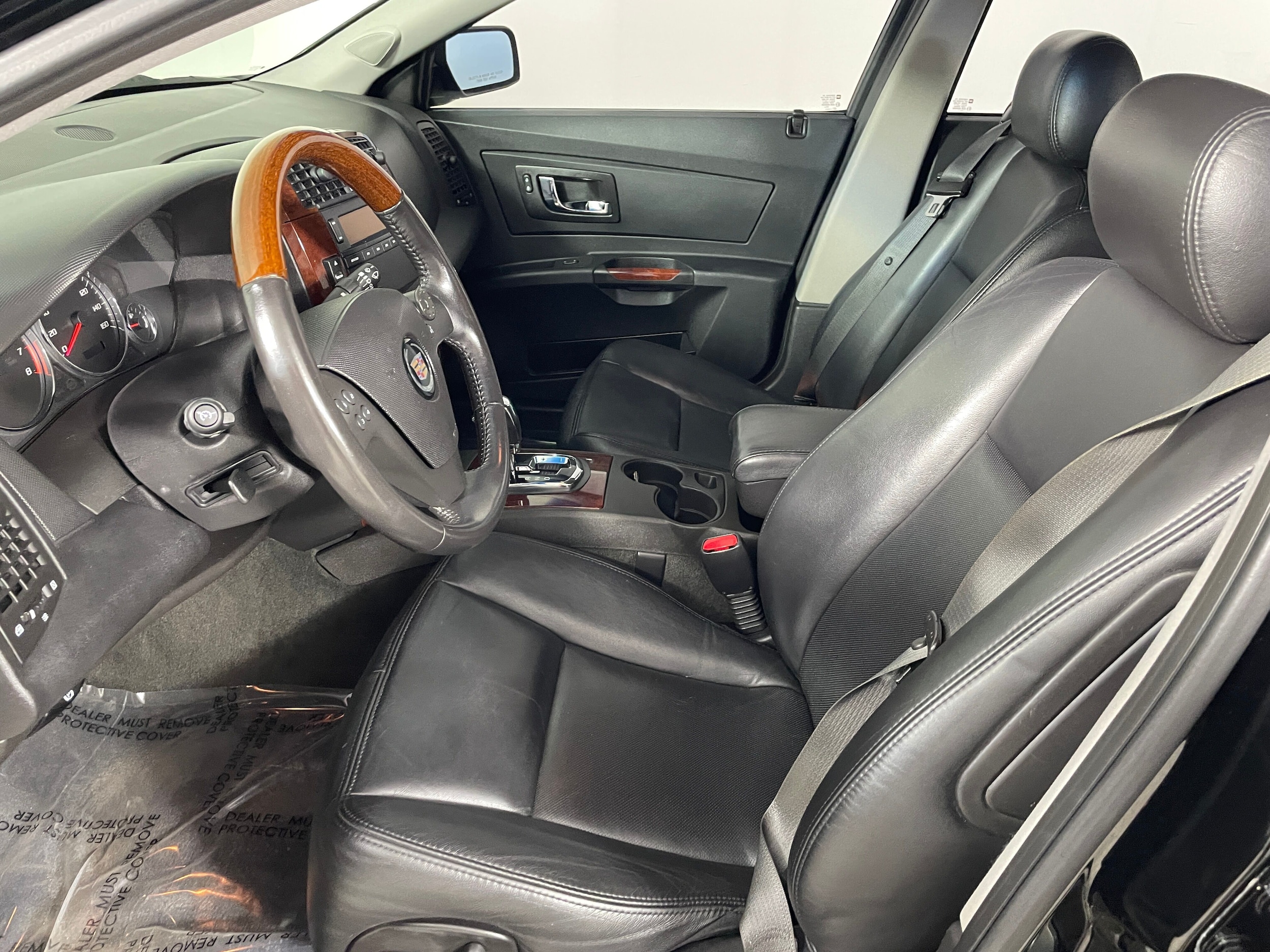 2007 Cadillac CTS Base photo 2