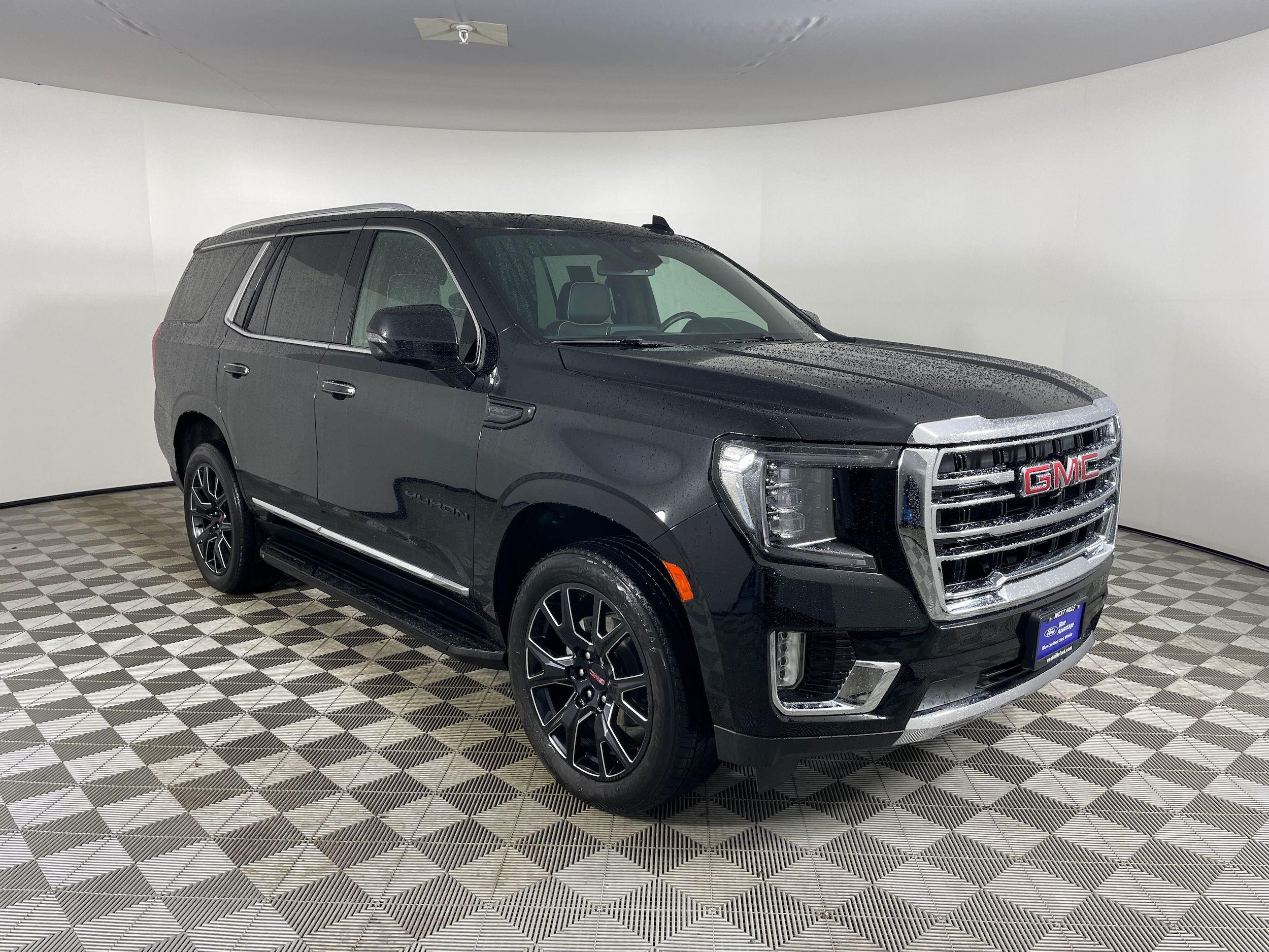 2023 GMC Yukon SLT - Photo 23