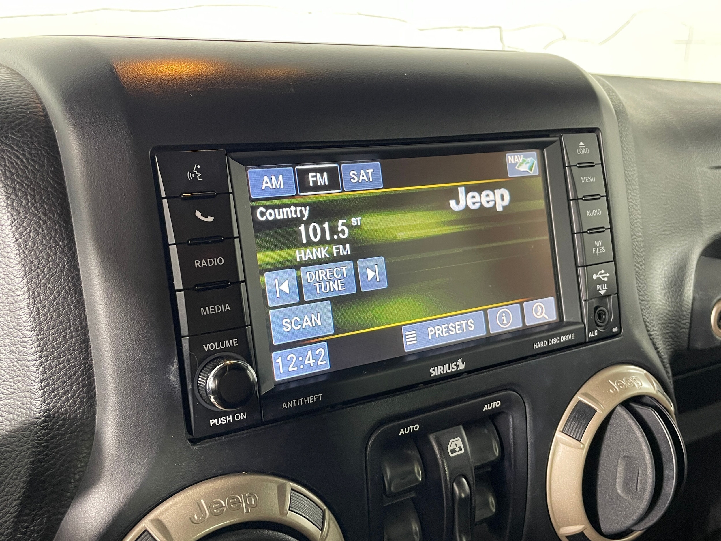 2017 Jeep Wrangler Unlimited 75th Anniversary Edition - Photo 7