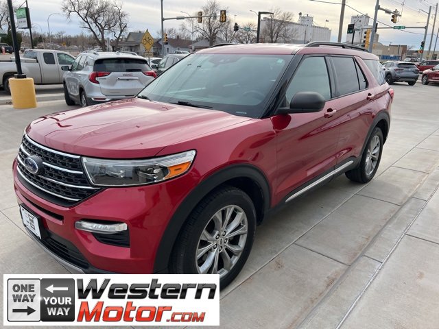 2020 Ford Explorer XLT photo 3
