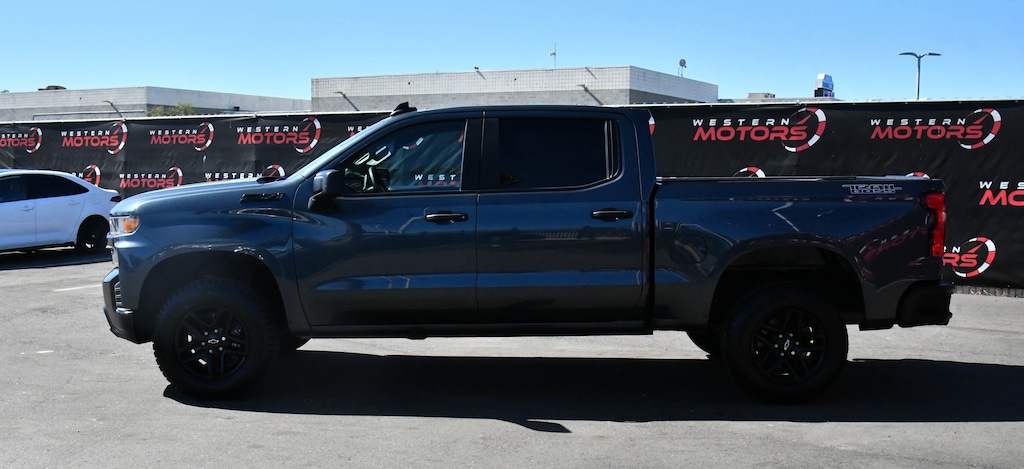 Used 2019 Chevrolet Silverado 1500 Custom Trail Boss Truck Crew Cab